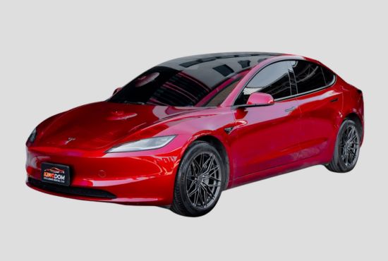 Tesla Model3-01